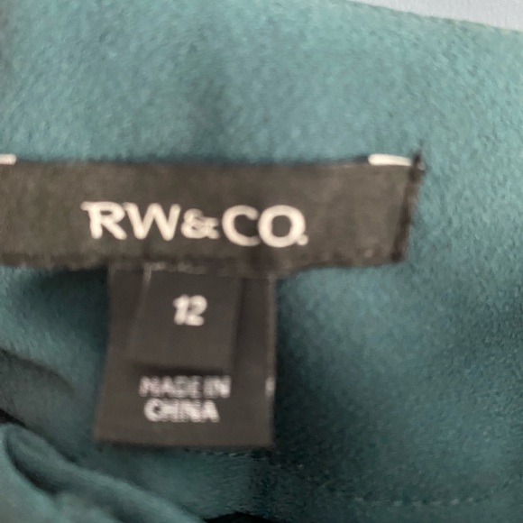 RW&CO. Green High-Waisted Trousers - Picture 3 of 4